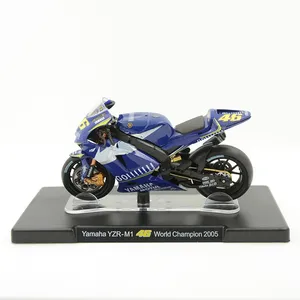 موتور بازی مدل YAMAHA YZR-M1 WORLD CHAMPION 2005