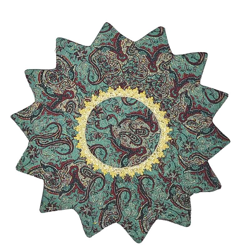 رومیزی ترمه مدل چهل تکه نسترن کد D67