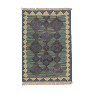 گلیم دستبافت نیم متری مدل قشقایی کد 4040723 زمینه سبزابی