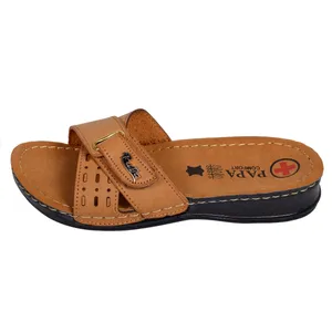 دمپایی زنانه پاپا مدل GRD.2102