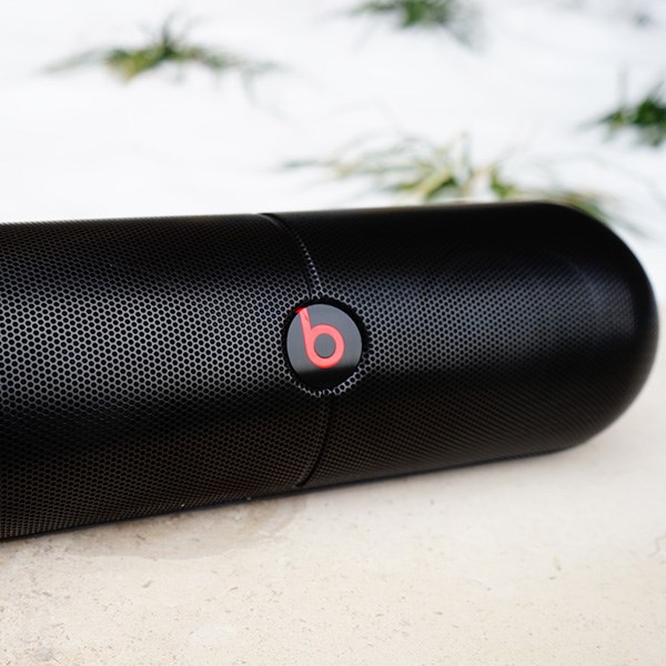 huge beats pill