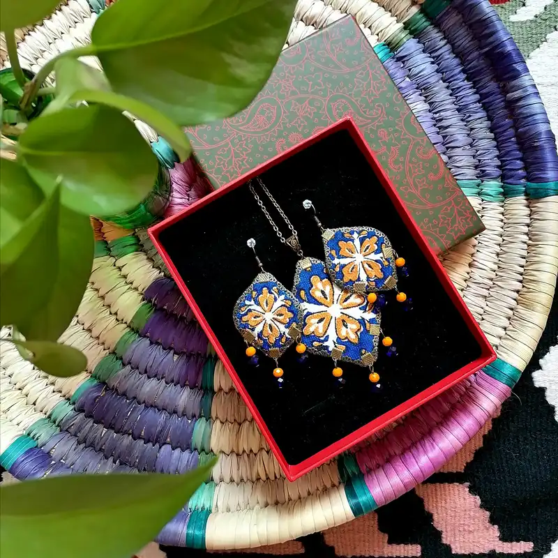 نیم ست زنانه مدل قلمکار کد SH-02