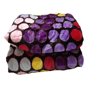 پتو مسافرتی مدل F561 سایز 200x220 سانتی‌متر