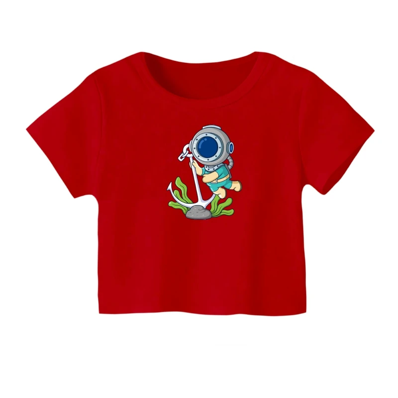 کراپ‌ تی‌شرت آستین کوتاه زنانه مدل آدم فضایی کد 05