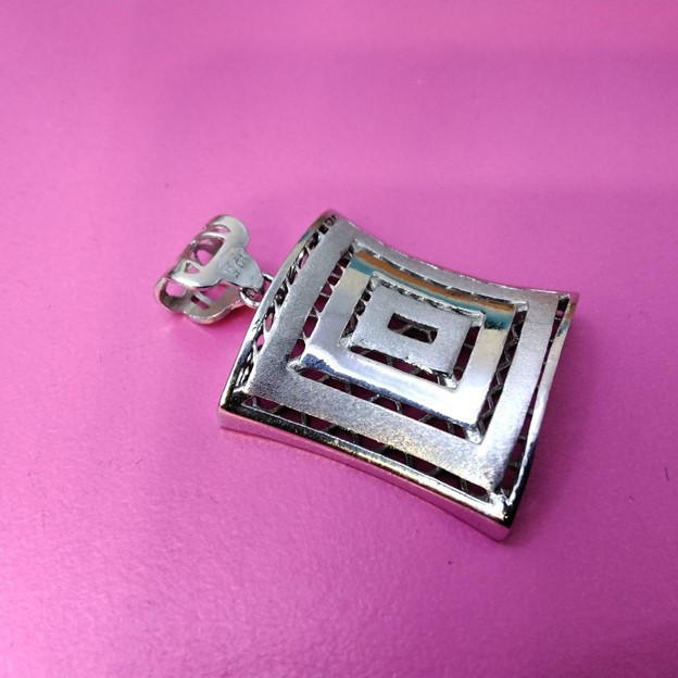 آویز گردنبند نقره زنانه مدل glsr-1944