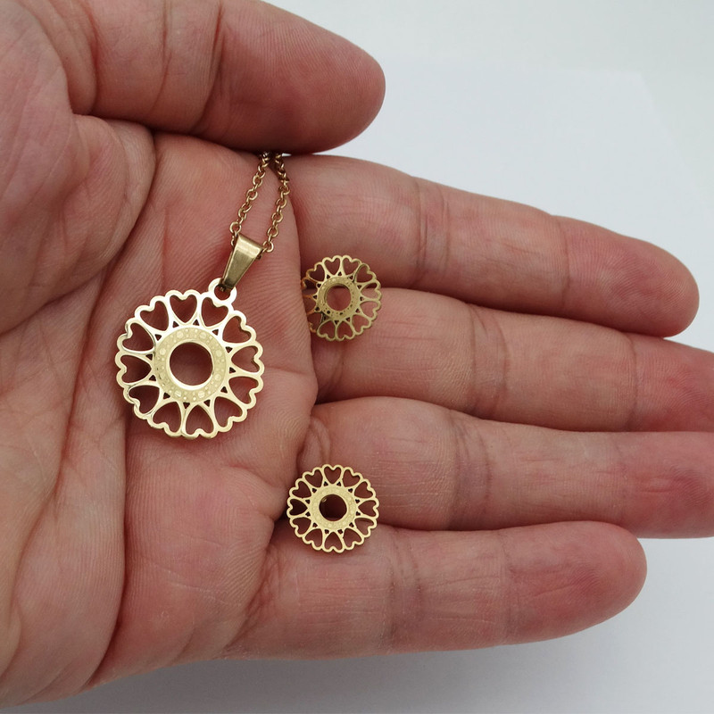 نیم ست دخترانه مدل خورشید تابان کد SZ 16