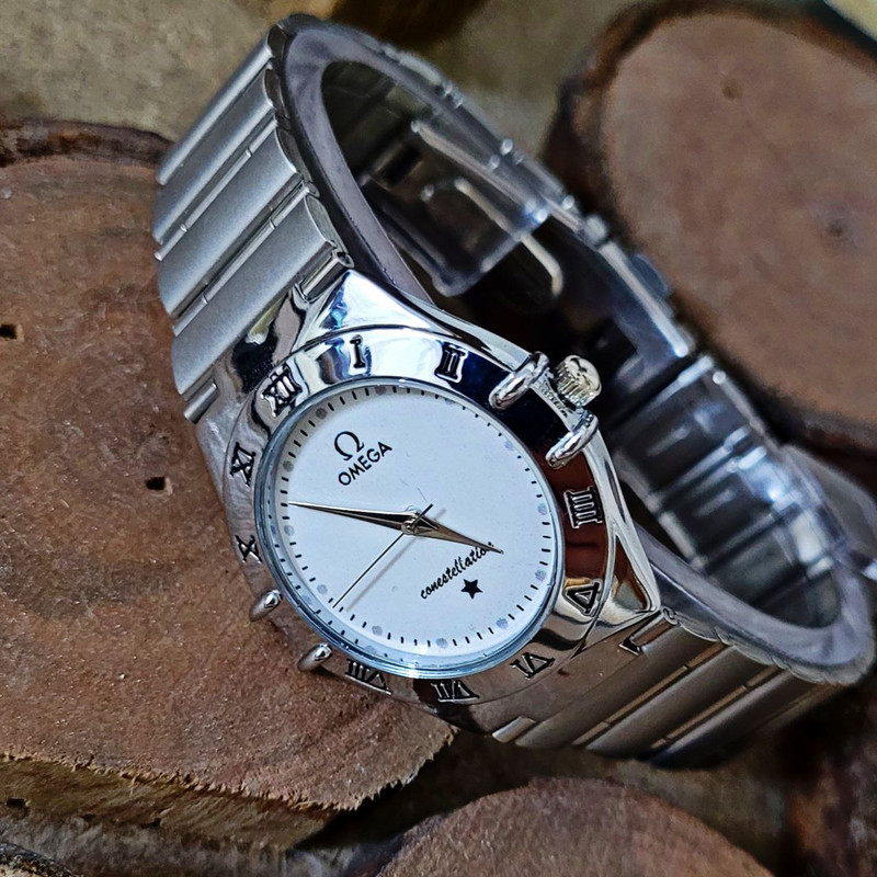 ساعت مچی عقربه ای زنانه مدل 01