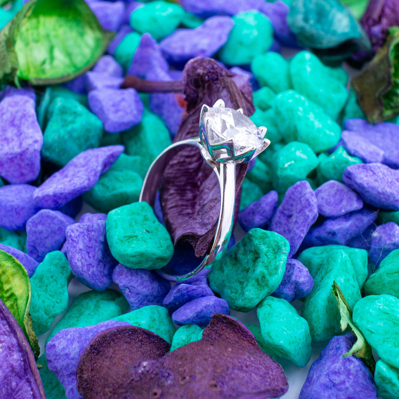 انگشتر نقره زنانه مدل تک تاش AMT_R119