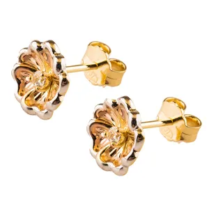 گوشواره طلا 18عیار گالری طلاچی مدل گل 1
