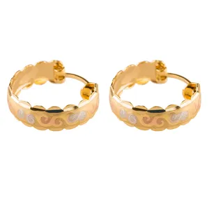 گوشواره طلا 18عیار گالری طلاباران مدل حلقه ای 20