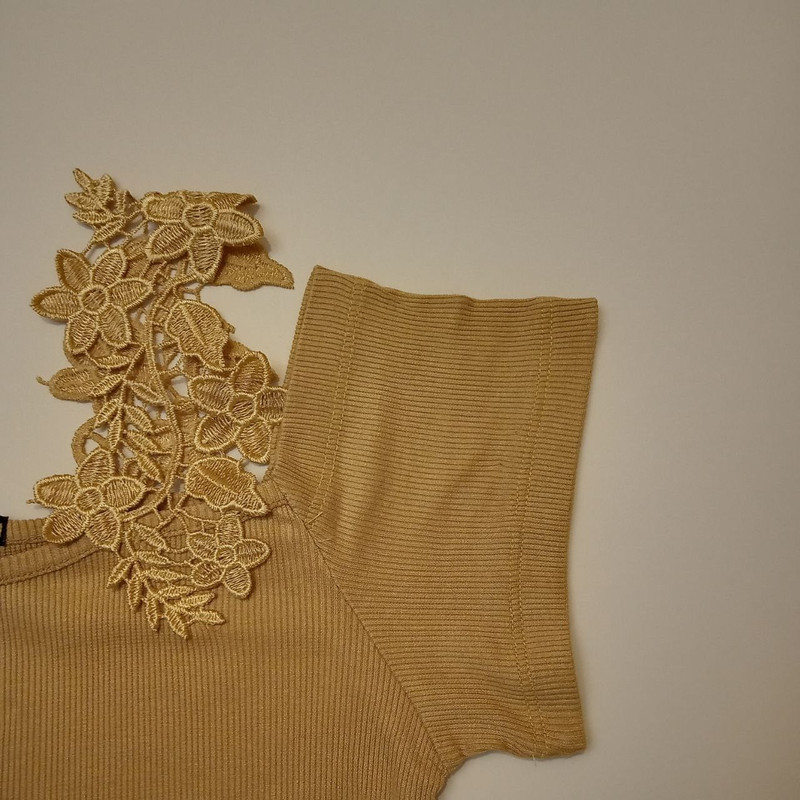 بلوز آستین کوتاه زنانه پی اند اس
مدل سرشانه گیپور