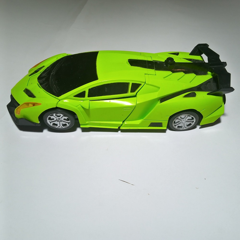 ماشین بازی مدل لامبورگینی تبدیل شونده کد DBS_10745