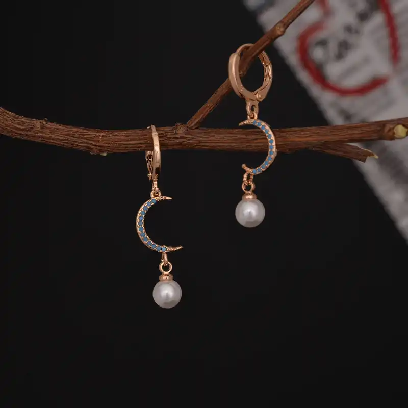 گوشواره زنانه ماصرم مدل ماه کد ER2092