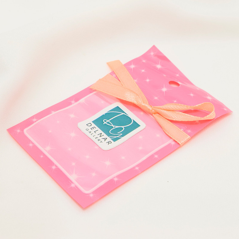 آویز ساعت زنانه دلنار گالری مدل رژ لب