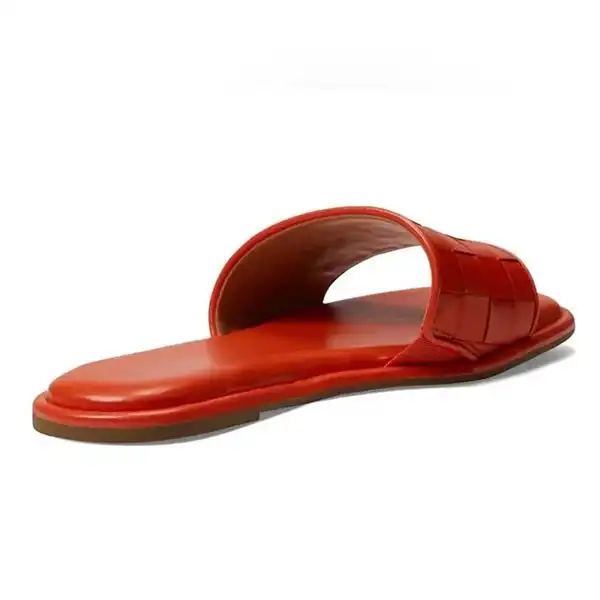 صندل زنانه مایکل کورس مدل Hayworth Woven Leather Slide