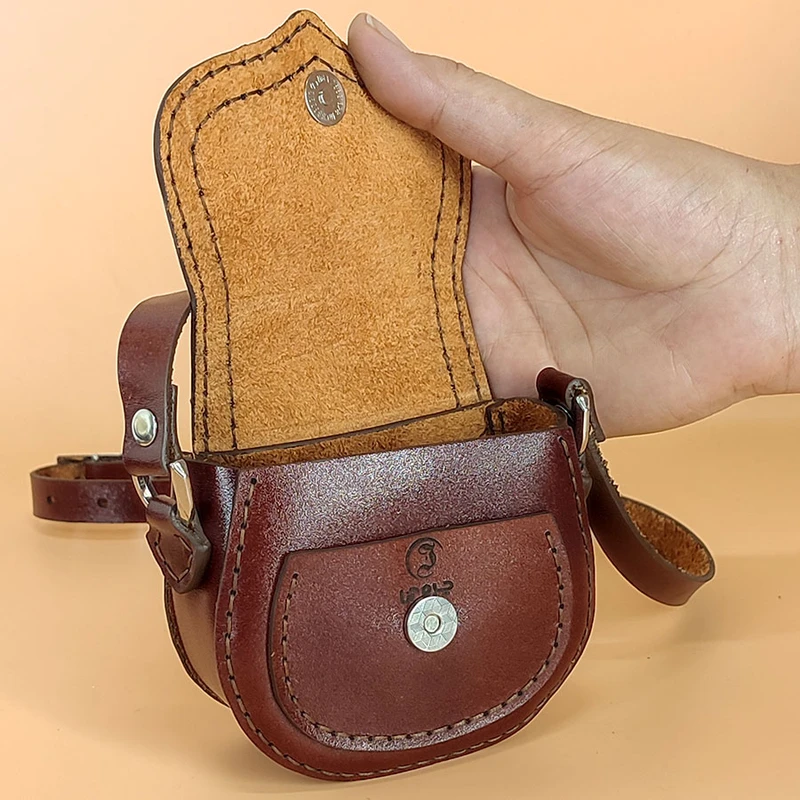 عکس شماره 4 : کیف رودوشی دخترانه خانه چرم آنا مدل 15050a