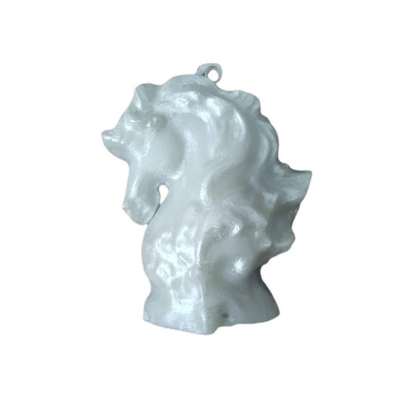 شمع دست‌ساز بدون‌بو مدل اسب نماد سال نو 007 زمان اتمام 2 ساعت