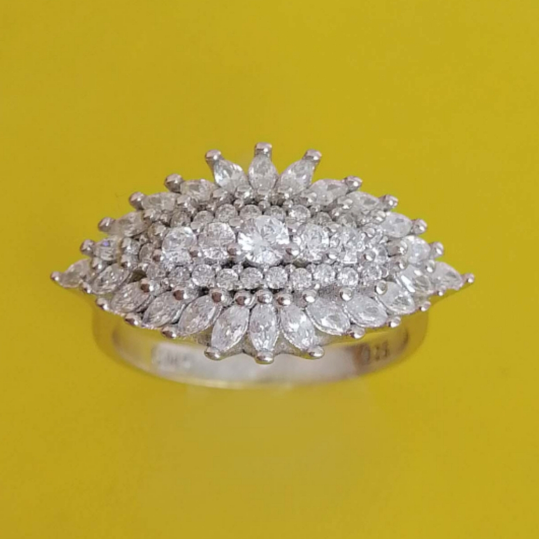 انگشتر نقره زنانه مدل Gh36