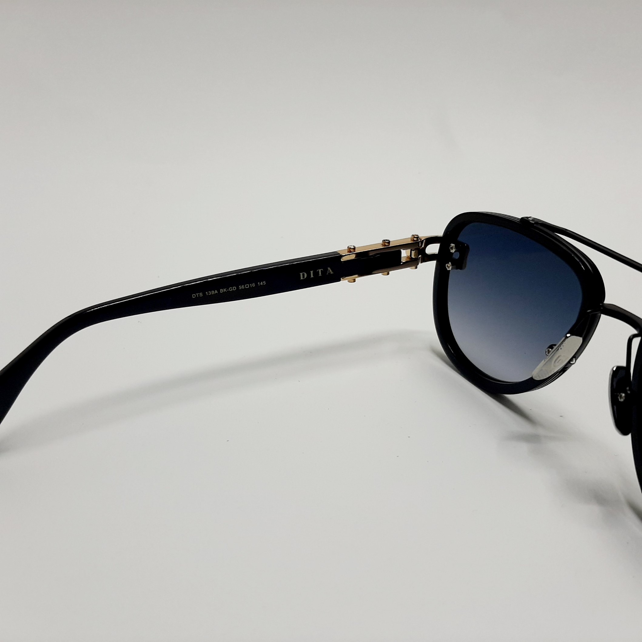 عینک آفتابی دیتا مدل DTS139Abkgd -  - 8