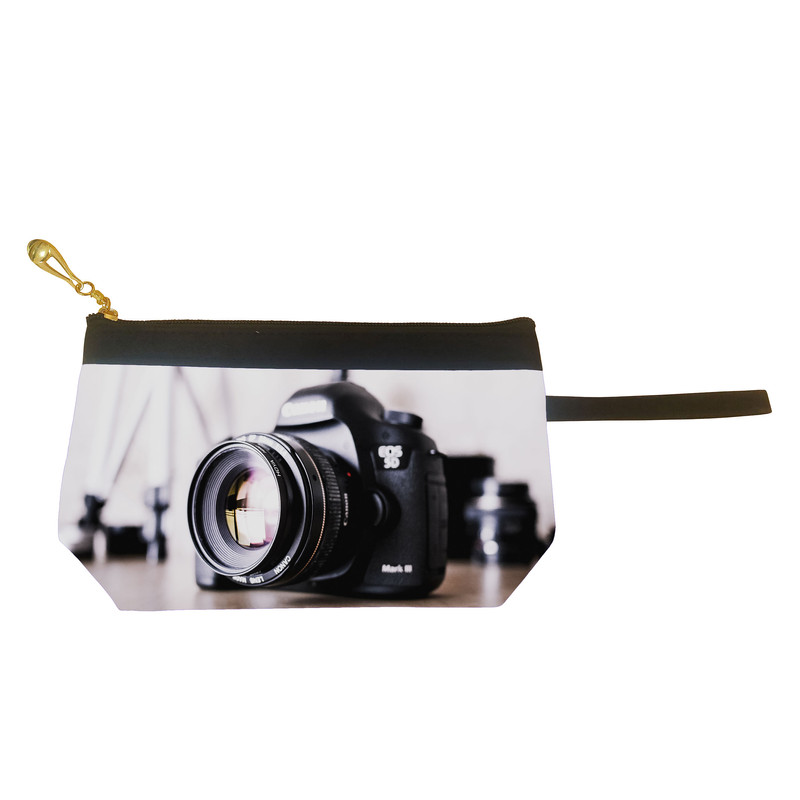 کیف لوازم آرایش زنانه مدل L1073 طرح دوربین عکاسی