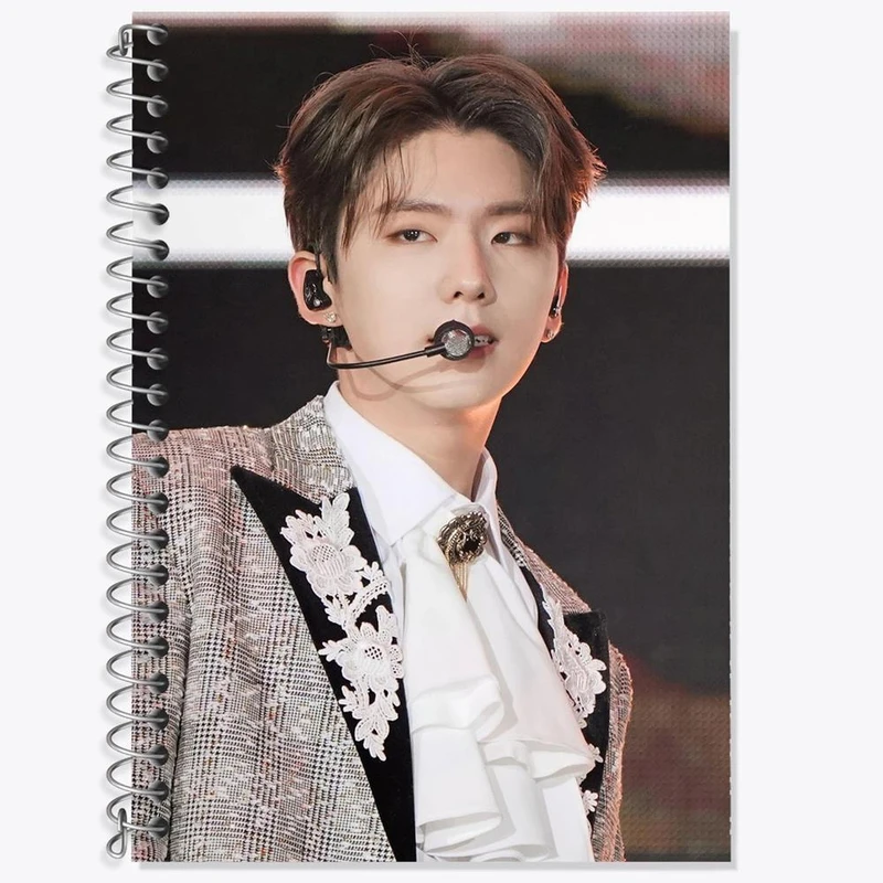 دفتر لغت 50 برگ خندالو مدل کیهیون گروه مانستا اکس MONSTA X کد 21156