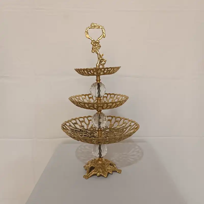 شیرینی خوری برنجی مدل سه طبقه کد S-4241