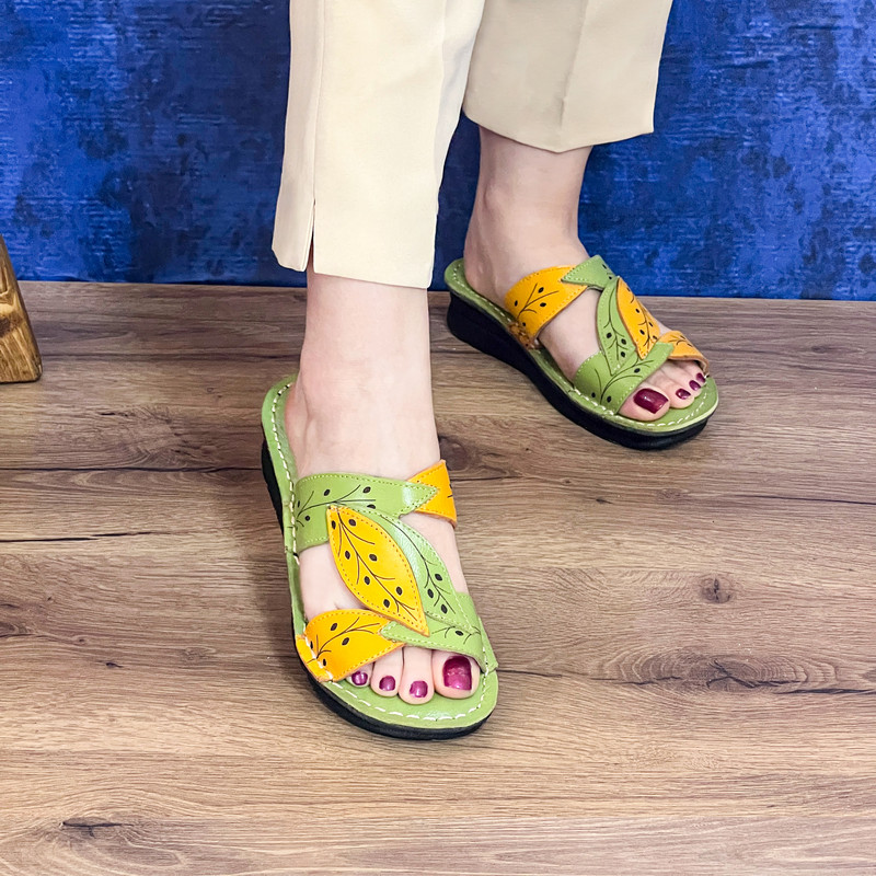 دمپایی زنانه مدل یاپراق رنگ سبز