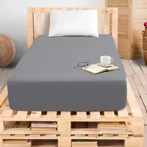 ملحفه انگلیش هوم کد 259 یک نفره سایز 100X200 سانتی متر