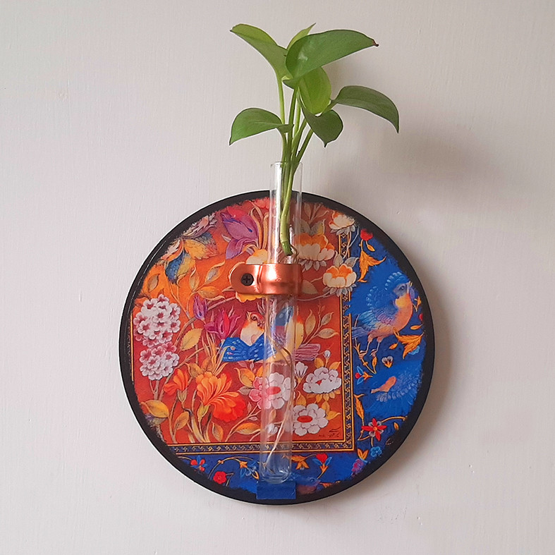 گلدان دیواری طرح مینیاتوری به همراه شیشه مجموعه 4 عددی