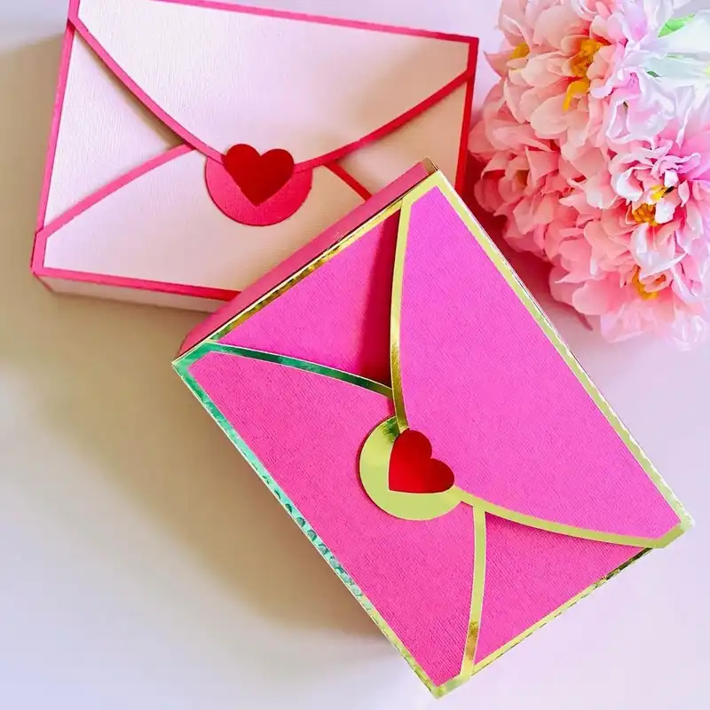 جعبه هدیه طرح پاکت نامه مدل قلب