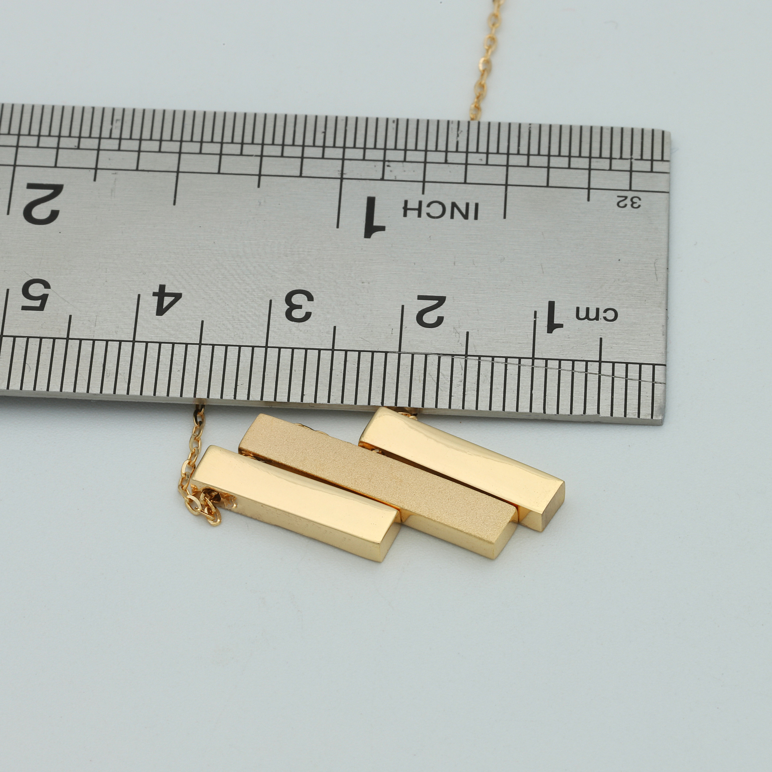 نیم ست طلا 18 عیار زنانه کد 818 نیم ست طلا 18 عیار زنانه کد 818