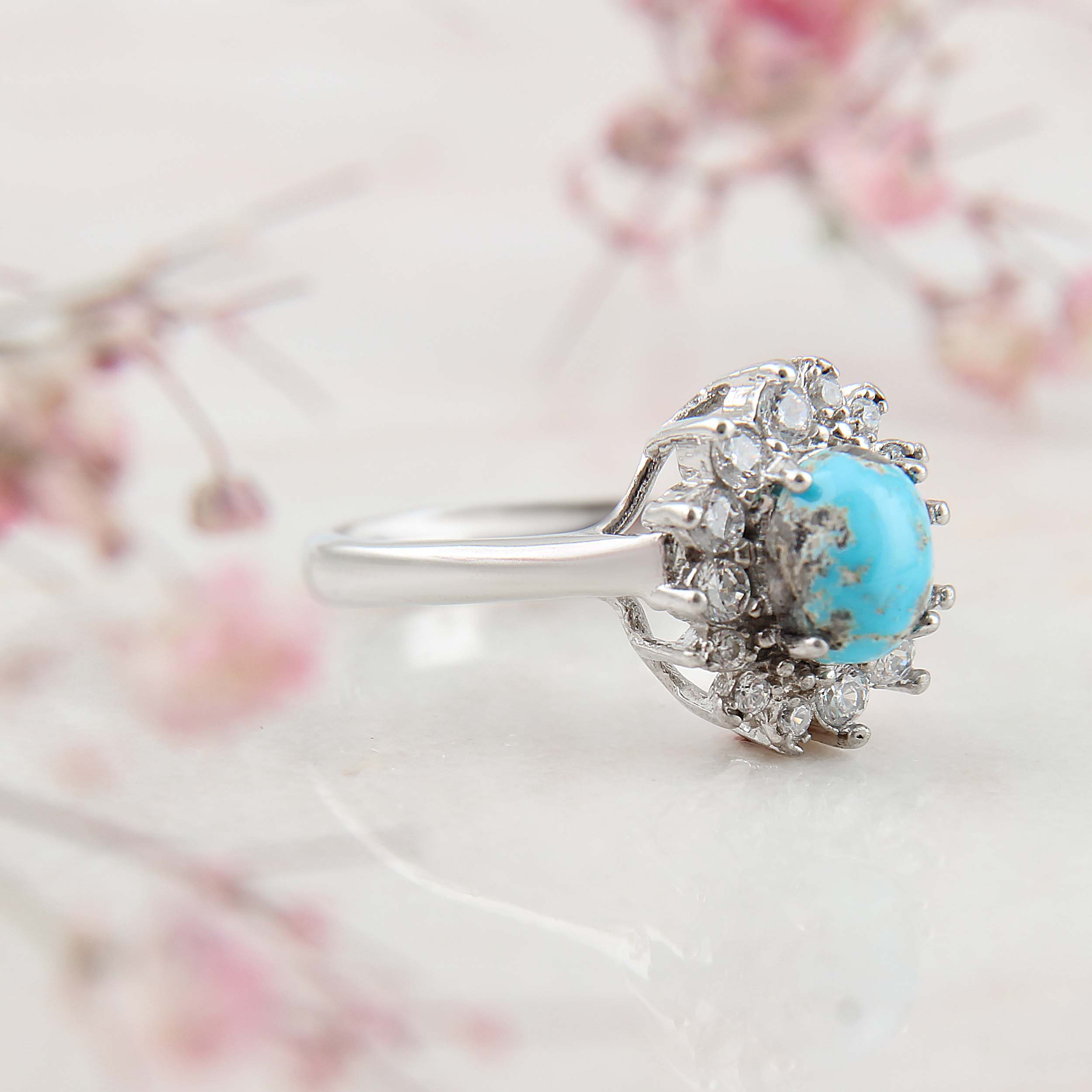 انگشتر نقره زنانه بازرگانی میلادی مدل فیروزه طبیعی نیشابور قالب جواهر یروکش رادیوم کد AWR_1645 انگشتر نقره زنانه بازرگانی میلادی مدل فیروزه طبیعی نیشابور قالب جواهر یروکش رادیوم کد AWR_1645