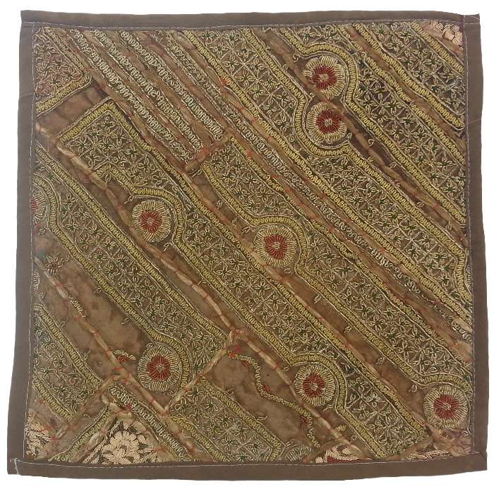کاور کوسن سوزن دوزی کد QUSERPOR16