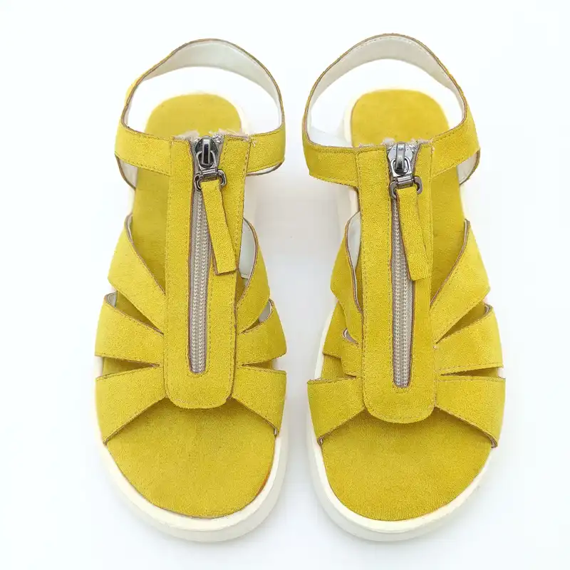 صندل زنانه مدل P 49