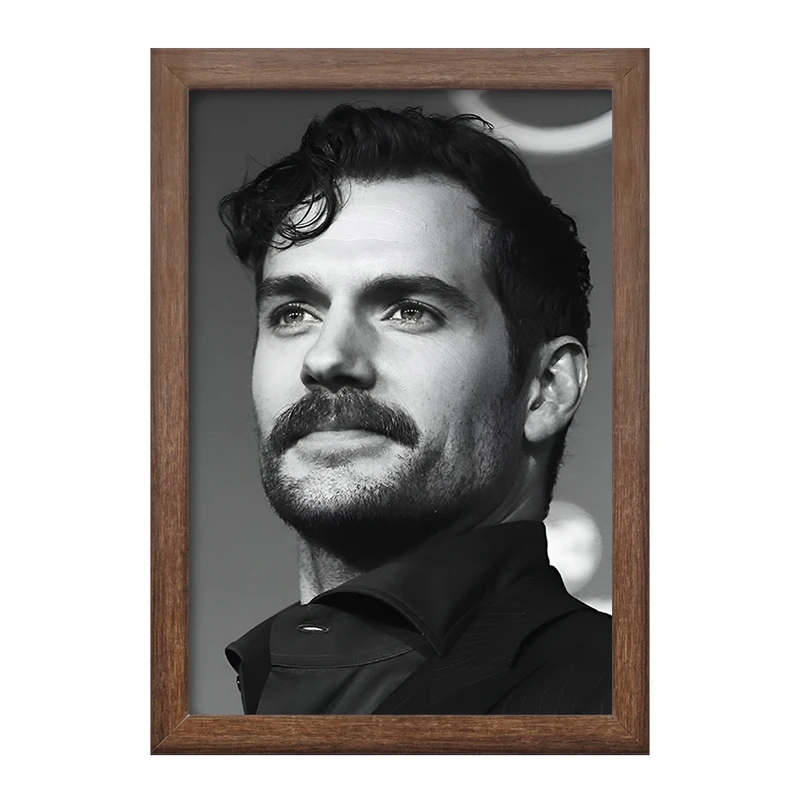 تابلو خندالو طرح هنری کوویل (Henry Cavill) کد F10239