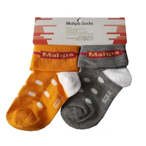 جوراب دخترانه مدل لب برگردان مجموعه 2 عددی