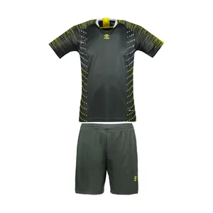 ست تی شرت و شلوارک مردانه پانیل مدل PA1104BY