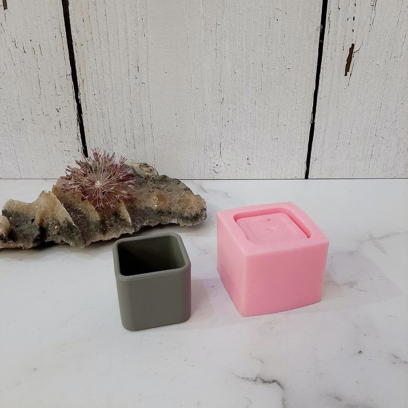 قالب سیلیکونی مدل گلدان طرح مربع