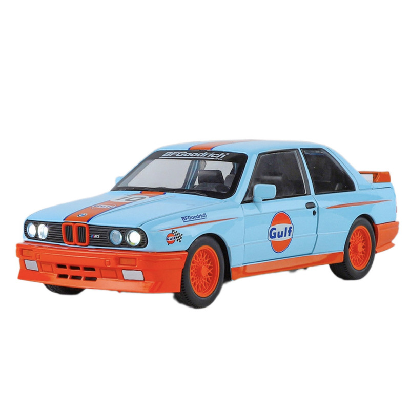 ماشین بازی مدل بی ام و e30 m3