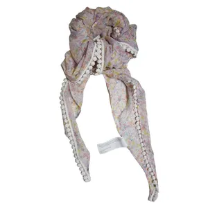 روسری زنانه آی ام مدل سه گوش ترک