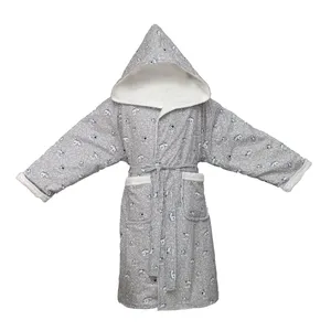 حوله پالتویی کودک کد 1514 سایز 60 سانتی متر