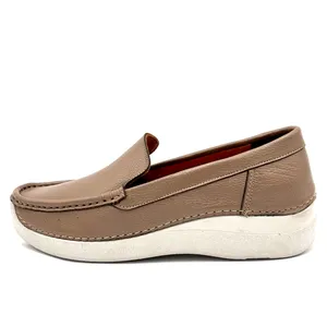 کفش کالج زنانه مدل چرمی کد ۱۴۷۰