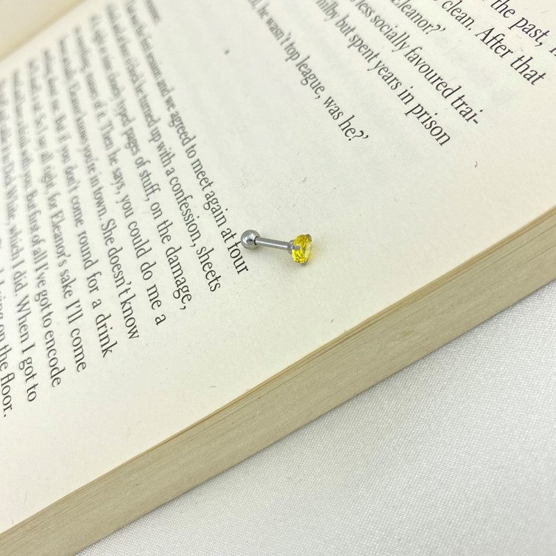 پیرسینگ گوش زنانه مدل تک نگین کد P4325 پیرسینگ گوش زنانه مدل تک نگین کد P4325