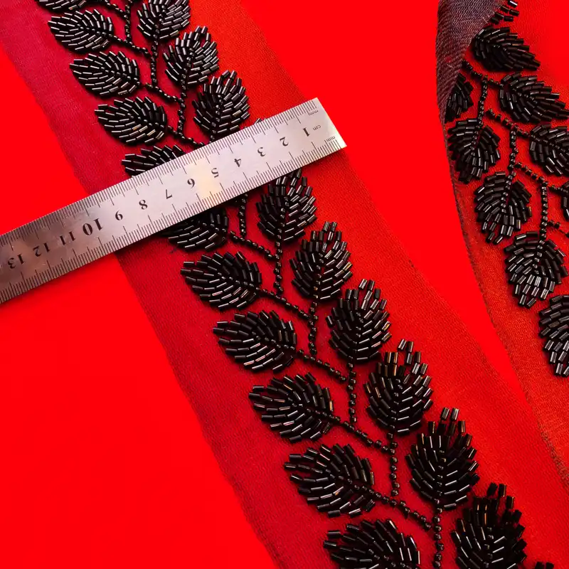 نوار یراق مدل منجوق دوزی مجلسی G طول یک متر