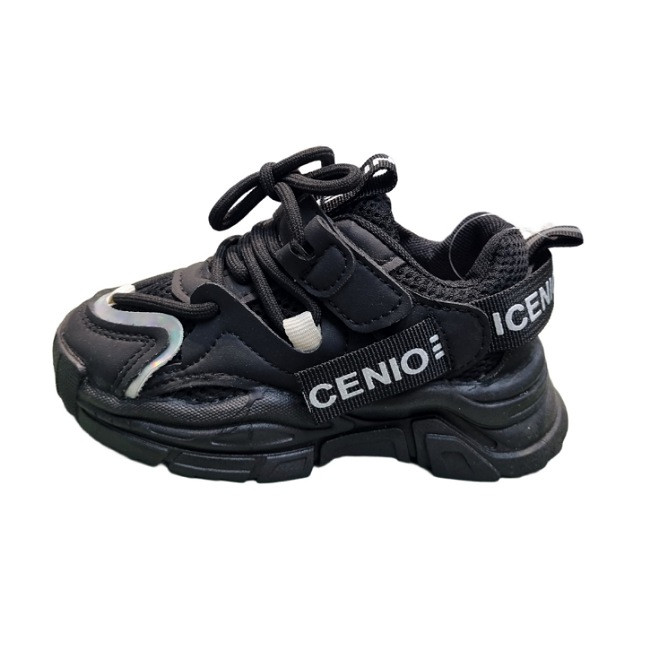 کفش پیاده‌روی بچگانه مدل کارگو 2025