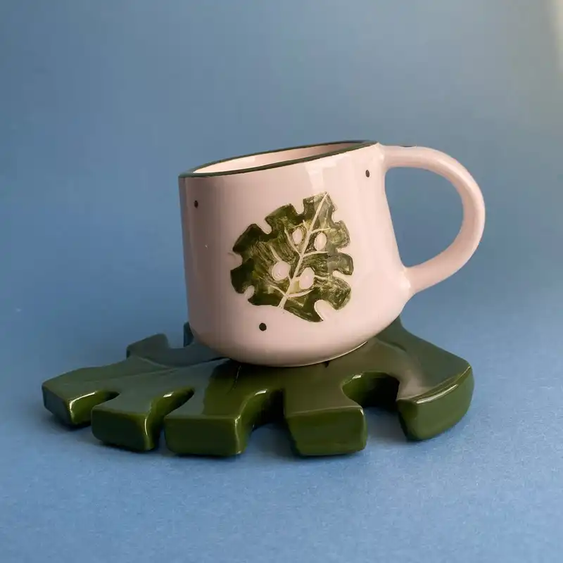 ست ماگ و زیرماگی سرامیکی مدل برگ انجیری