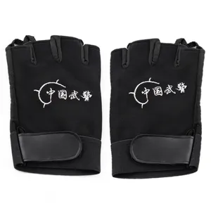 دستکش مبارزات آزاد مدل Ch01