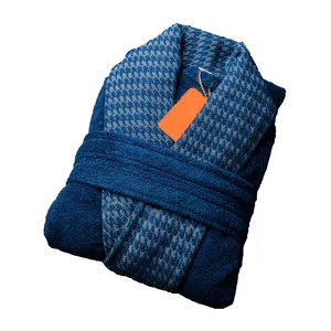 حوله پالتویی هیرو مدل پیچازی سایز 125