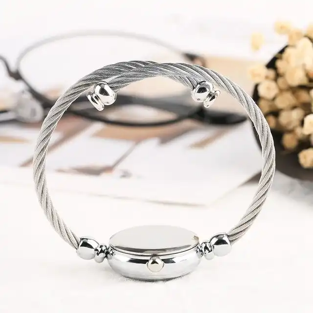 ساعت مچی عقربه ای زنانه مدل بند النگویی 1