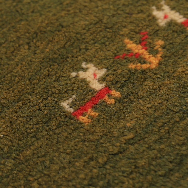 گبه دستباف یک متری طرح قشقایی کد 4040421